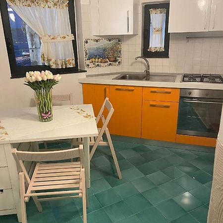 Apartament Casa Di Flora Vietri Zewnętrze zdjęcie